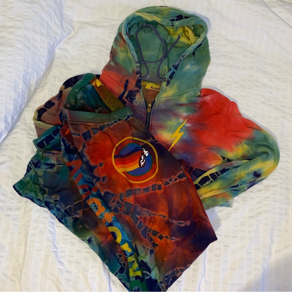 Aviator nation tie dye pair